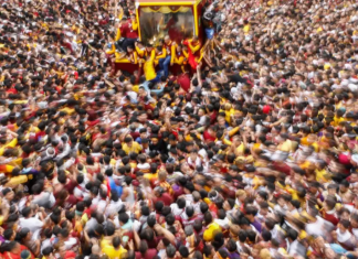 Mass Black Nazarene parade returns to Manila after Covid-19 break