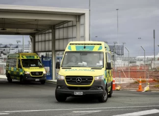 50 people are injured by a ‘strong movement’ on a plane traveling from Australia to New Zealand