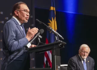 Malaysian prime minister urges US and China cooperation in Asia-Pacific