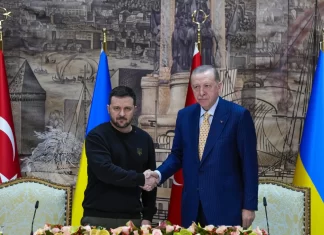 Turkey’s Erdogan offers to host a peace summit with Russia during a visit from Ukraine’s Zelenskyy