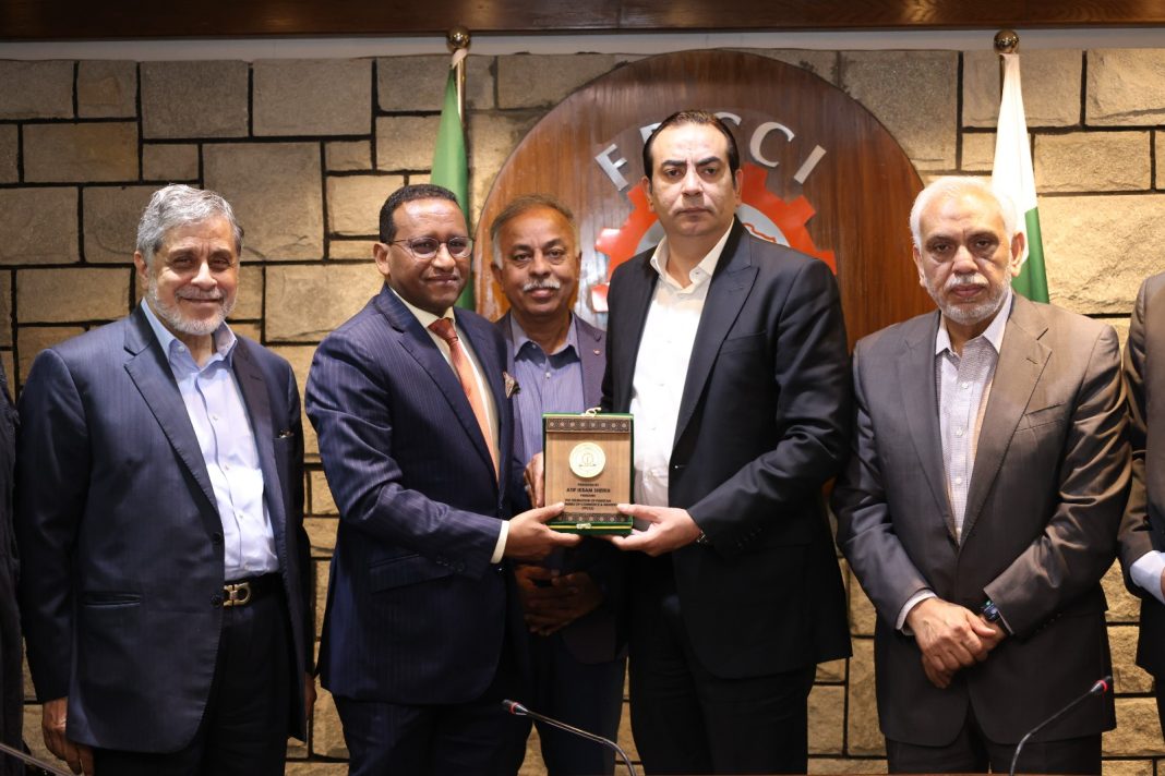 6beacb32-acdd-4e03-a209-b374cacb65f0