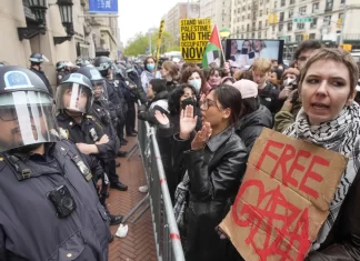 Biden tries to navigate the Israel-Hamas war protests roiling college campuses