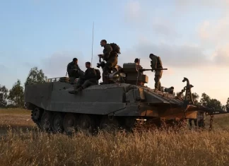 The Israeli Army withdraws all its troops from the southern Gaza Strip