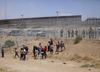 Pope Francis calls anti-migrant attitudes at US border ‘madness’