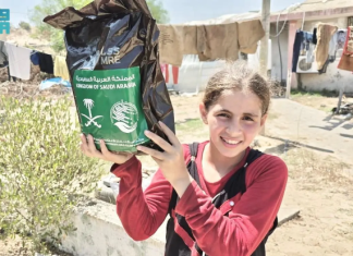 Saudi Arabia Continues Airdrop Operations of Quality Food Aid to Gaza in Cooperation with Jordan