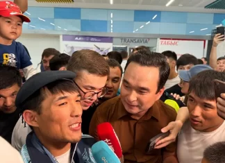 Kazakhstani Olympic medal winners land at Almaty airport