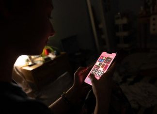Will withholding phones solve children’s mental health crisis?