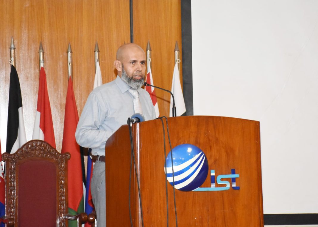 dea5fe6d-9bfa-40ec-a8db-7addde1b9963