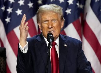 Trump sees possibility of talks with Putin