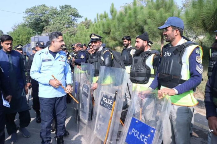 WhatsApp-Image-2024-11-25-at-9.13.38-PM-696x464 (1)