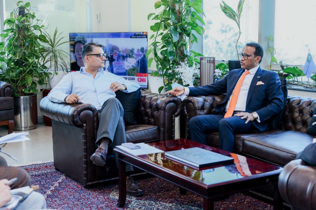 WhatsApp Image 2024-12-04 at 02.20.35