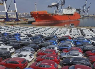 China slaps a 34% tax on all US imports in retaliation for Trump’s tariffs