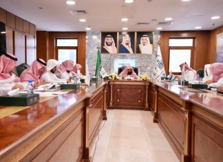 Sheikh Sudais chairs meeting of Presidential Advisory Council for Haramain Sharif Affairs, announces strict monitoring of Hajj plan, pledges highest standards for serving Ziauf-ur-Rehman