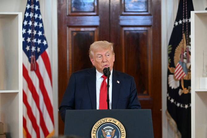 afp_20250430_444w8yt_v1_highres_ustrumppoliticseconomy_1 (1)