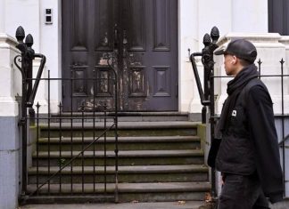 Australia expels Iran ambassador over antisemitic attacks