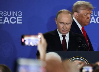 Trump still weighing ‘very serious’ economic sanctions on Russia