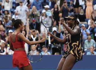 Venus Williams, Fernandez into US Open doubles quarter-finals
