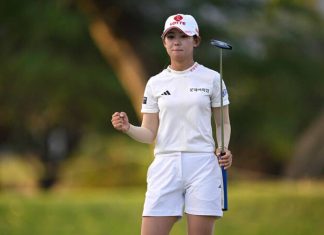 Youmin Hwang shoots 10-under 62 to grab LOTTE Championship lead