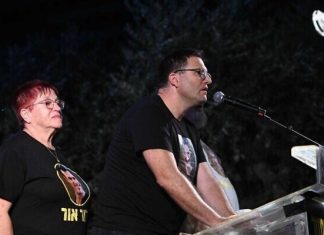 Emotional rollercoaster’: At rally, dead hostage’s brother laments month-long wait for body