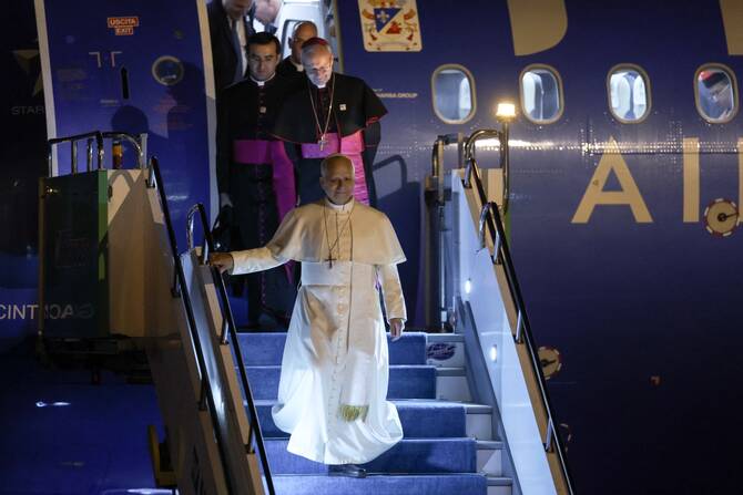 afp_20251127_86dx2qf_v6_highres_turkeyvaticanpopediplomacy_1
