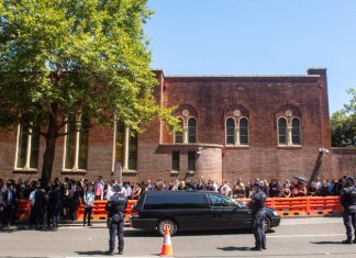 Australia Detains Seven Suspects in Investigation into Ideological Links with Bondi Beach Gunman