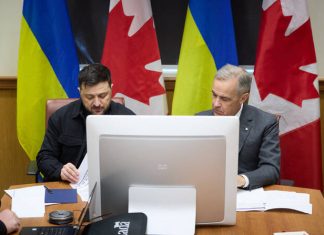 Zelensky talks with allies en route to US as Russia pummels Ukraine