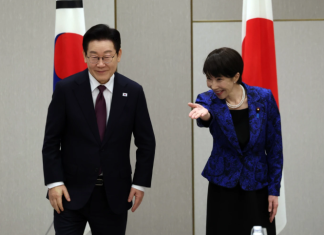 Leaders of Japan and South Korea discuss economy and regional challenges at summit