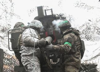 Ukrainian capital under Russian attack, air defenses in operation