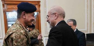 Iran’s Foreign Minister, Pakistan Army Chief Hold High-Level Talks in Tehran on Ending Regional Conflict
