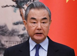 China Urges Pakistan to Intensify Mediation Between Iran and US
