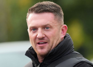 Tommy Robinson Detained at Heathrow as Police Seize His Phone After Online Posts on Northern Ireland Unrest