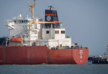 Iran’s Revolutionary Guards Halt Three Oil Tankers in Strait of Hormuz