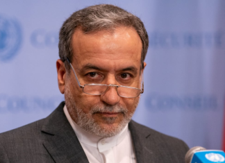 Iran’s Foreign Minister to Hold Oman Talks on Strait of Hormuz Security