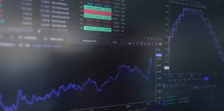 US faces looming public debt wake-up call