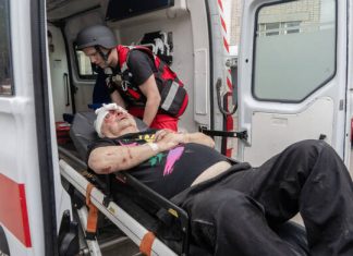 Russian Bombing in Ukraine’s Sumy Injures at Least Five, Officials Say