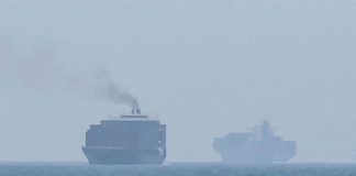 Strait of Hormuz Traffic Remains Severely Disrupted Amid US-Iran Blockades