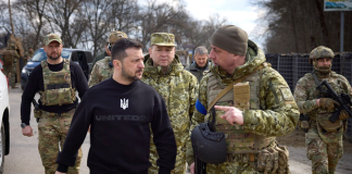 Zelensky Visits Ukrainian Forces in Lyman Sector Amid Ongoing Counter-Offensive