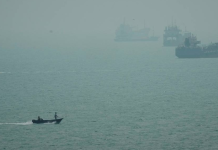 Iran Links Strait of Hormuz Reopening to US Acceptance of Tehran’s Conditions